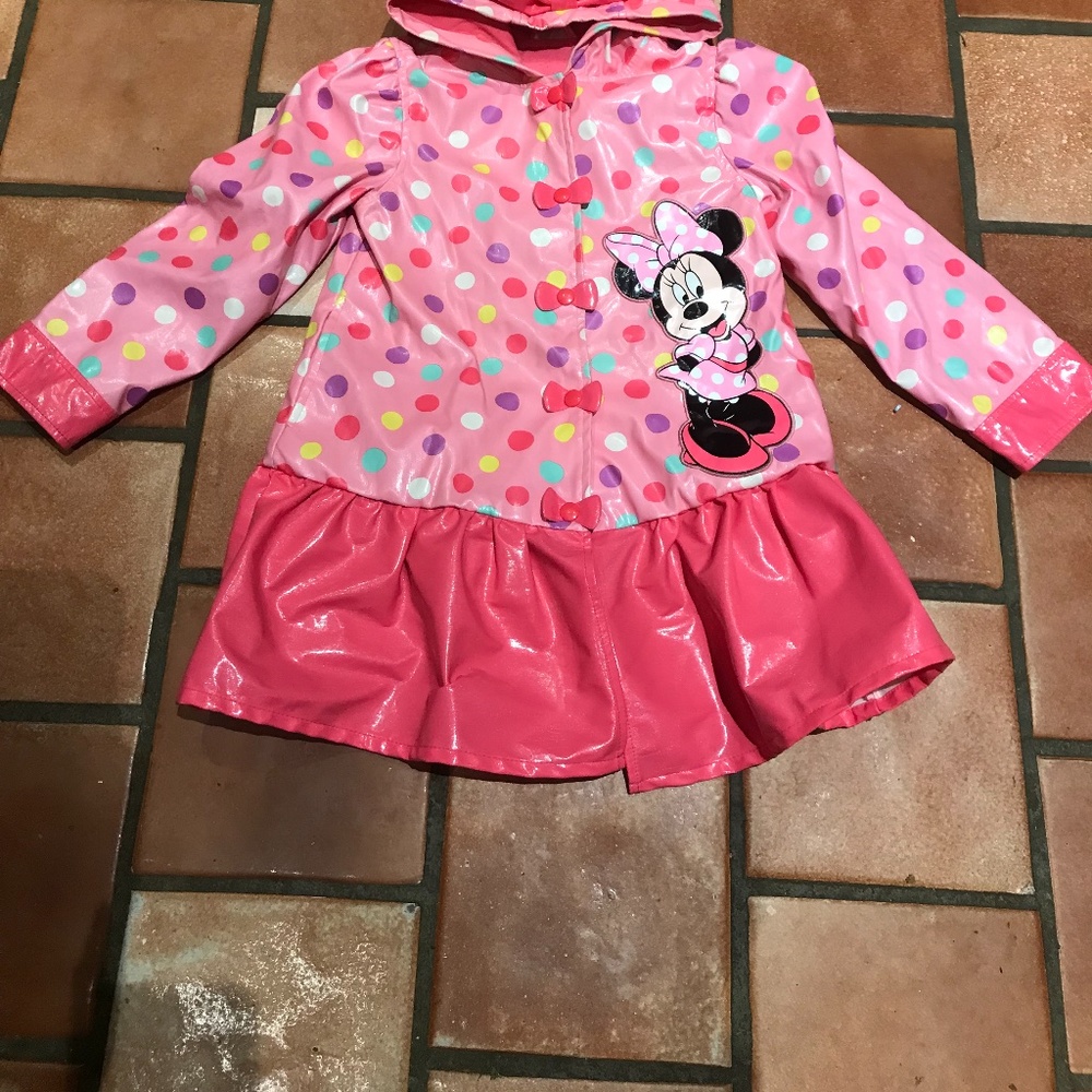 Disney  Collection Girls Size 5/6 Raincoat